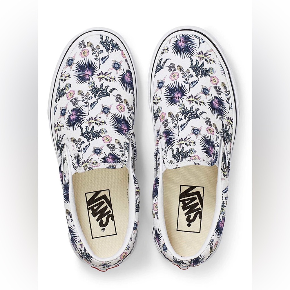 Vans Paradise Floral Classic Slip On Shoe - Picture 2 of 8